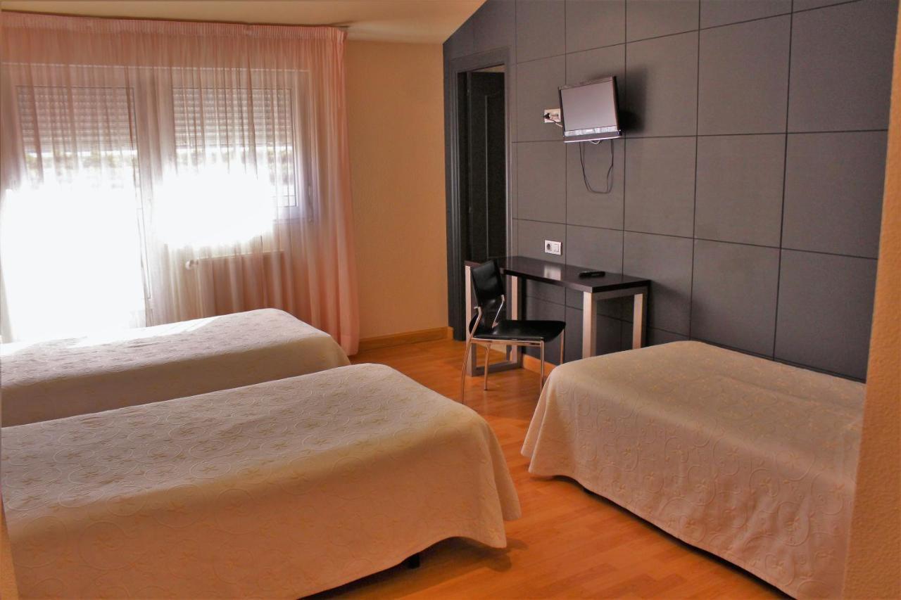 Hotel Area Serrano Buniel Luaran gambar